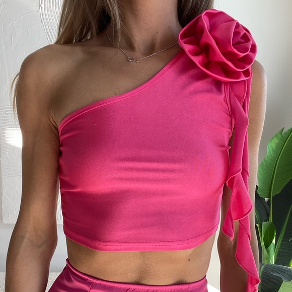 SHEIN Tops - Pink Rosette One Shoulder Top